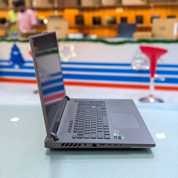 𝗕𝗿𝗮𝗻𝗱 𝗡𝗲𝘄 (𝟮𝟬𝟮𝟰) 𝗔𝘀𝘂𝘀 𝗥𝗢𝗚 𝗦𝘁𝗿𝗶𝘅 𝗚𝟭𝟴 𝗖𝗼𝗿𝗲 𝗶𝟵 𝟭𝟰𝘁𝗵 𝗚𝗲𝗻 (𝗛𝗫 𝗣𝗿𝗼𝗰𝗲𝘀𝘀𝗼𝗿 ) | 𝟭𝟴" 𝗶𝗻𝗰𝗵 𝗤𝗛𝗗+ 𝗗𝗶𝘀𝗽𝗹𝗮𝘆 | 𝗥𝗧𝗫𝟰𝟬𝟲𝟬/𝟴𝗚𝗕 | 𝟯𝟮𝗚𝗕 𝗗𝗗𝗥𝟱 𝗥𝗮𝗺 | 𝟭𝗧𝗕 𝗡𝗩𝗠𝗲 𝗟𝗮𝗽𝘁𝗼𝗽 - Image 3