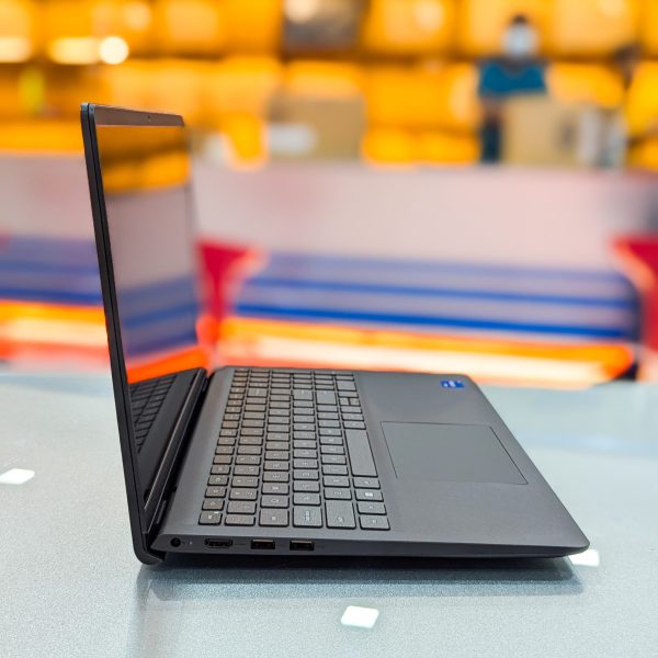 Brand New Dell Vostro 3520 | Intel Core i5-12th Gen | 8GB DDR4  Ram |  512GB NVMe SSD | 15.6" Inch FHD Display Laptop - Image 4