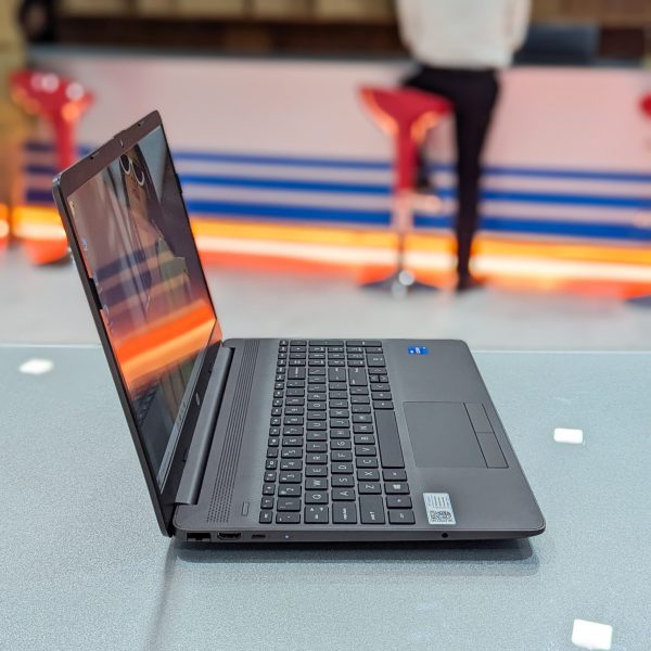 HP 250 G8 | Intel Core i5-11th Gen | 16GB RAM | 128GB NVMe SSD + 512GB HDD | 15.6 inch Full HD Display Laptop - Image 5